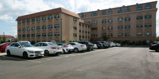 185 W Park Avenue unit: 209 Gallery 5