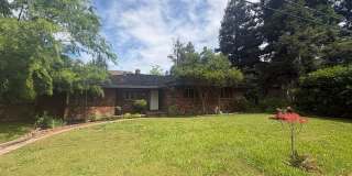 IMMEDIATE MOVE IN! Charming Vintage Sacramento 3 Bed / 1.5 Bath Home with Large Private Yard Gallery 1