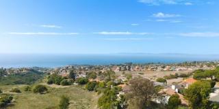 29600 Island View Gallery 1