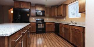 Bridgeview Bay Condos Gallery 2