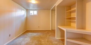 "Rare Find" Updated Large 5 Bedroom home W/Finished Basement! Gallery 12