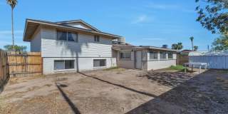 6 Bedroom 3.5 Bathroom Tri-Level Home In Tempe close to ASU Gallery 12