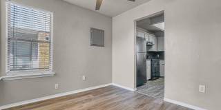 Beautiful 3 bedroom, 2.5 bath Townhome Gallery 9