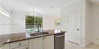 7423 Northwest 70th Avenue Gallery 16