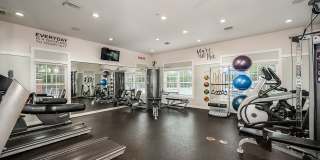 Town Center at Lakeside Village Apartments Gallery 17