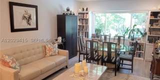 2210 NE 56th Pl Gallery 1