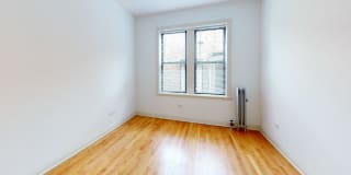 5320-5326.5 S. Drexel Boulevard Gallery 6