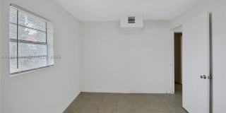 1160 W 26th ct Gallery 6