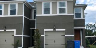 Stunning 3-Bedroom + Den Townhome for Rent in Lutz! Gallery 1