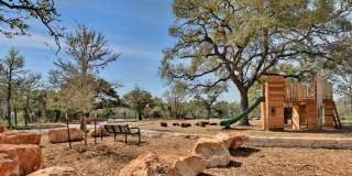 Homestead Oaks - Affordable Housing Gallery 10