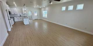 1607 Sideoats Lane Gallery 3