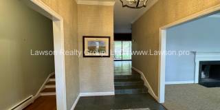 Spacious South Roanoke Home with Lawn Care Included Gallery 19