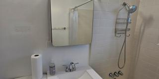 RETIREMENT COMMUNITY: Renovated Residence Hidden Gem 2 Bed/1 Bath - San Leandro Gallery 22