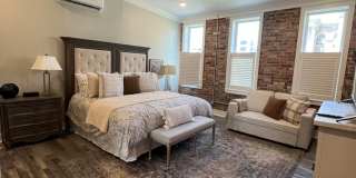 One Bedroom Downtown Lafayette - Fully Furnished Gallery 1