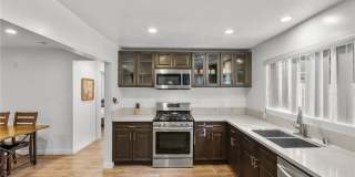 7057 Middlesbury Ridge Circle Gallery 3