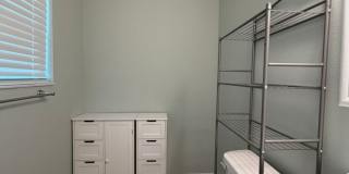50% OFF FIRST MONTHS RENT -- UNFURNISHED, UPDATED 3B/1.5B Home in the Heart of Ft. Walton Beach Gallery 16