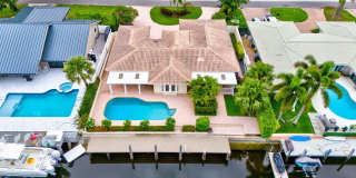 2612 NE 5th Street Gallery 1