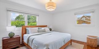 13 Colonial Lane Gallery 21