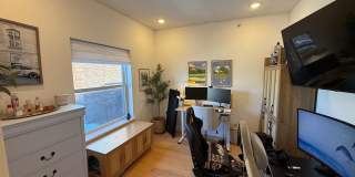 966 N MARSHALL Street Gallery 2