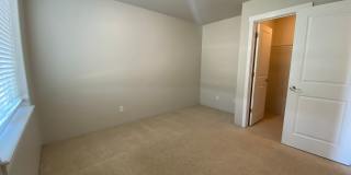 Rare Liberty Lake Townhome in Rocky Hill – 3 Bed, 2.5 Bath End Unit Available July 15th Gallery 27