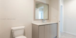 2535 Northeast 193rd Street Gallery 14