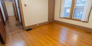 Spacious 4BR Bungalow: Historic Old Southwest w/ Screened Porch & Car Port Gallery 16