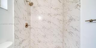 300 NE 143rd St Gallery 15