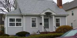 28 Hobbie Street Gallery 1