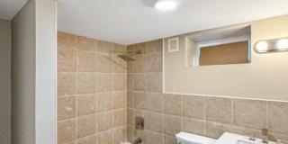 319 14Th Ave Gallery 4