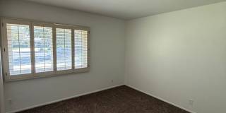 For Lease! Spacious 4 Bedroom, 2 1/2 Bathroom, Northridge Home! Ready for Move-In! Gallery 20