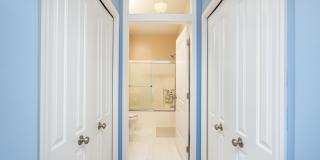 2906 N Knightsbridge Circle Gallery 22