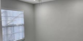 1023 SW 12th Ct Gallery 13