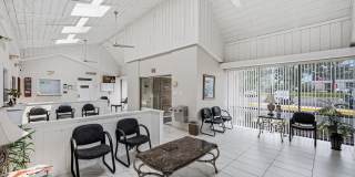 504 ELDEN Street Gallery 22