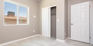 2507 S Campbell Avenue Gallery 10