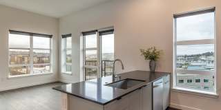 The Ballard Independent Gallery 17