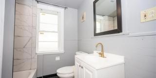 98 E Delavan Avenue Gallery 6