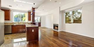 632 N Kings Rd Gallery 1