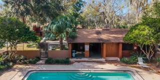 Spacious 3/3 townhome-style condo in Rockwood Villas with washer/dryer Gallery 44