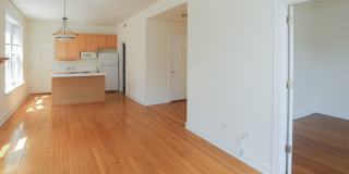 3846 N Southport Ave Gallery 17