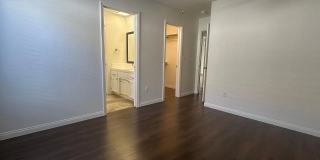 Spacious 3BD/2.5BA Home in Bakersfield's 93311 — HOA Community, Pool, Fireplace, Garage & Small Pets Welcome! Gallery 16