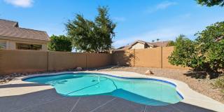 Beautiful Single-Level Home with Private Pool – Prime Arrowhead Location! Gallery 54