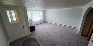 3 bedroom 1.5 bathroom Gallery 3