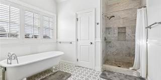 221 SPRING ROSE Drive Gallery 10