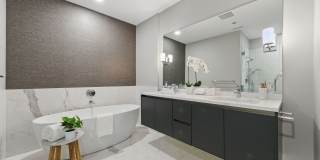 146 W Erie Street Gallery 11