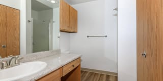 Grandview Apartments Gallery 14