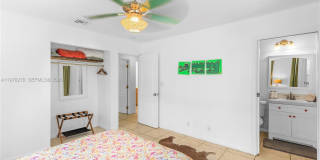 809 SE 14th Dr Gallery 24