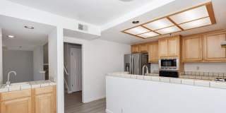2BR/2.5BA Townhouse with Bay Views + 3 Decks | 2-Car Garage | San Carlos | YouTube Tour Gallery 18