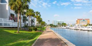 The Moorings Gallery 17