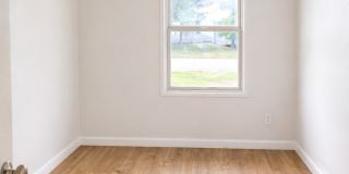 LIMITED TIME**1/2 OFF DEPOSIT** Gallery 6