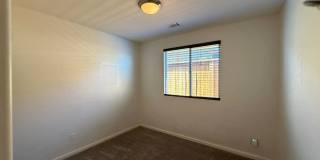 55+ Del Webb home in Somersett Gallery 22